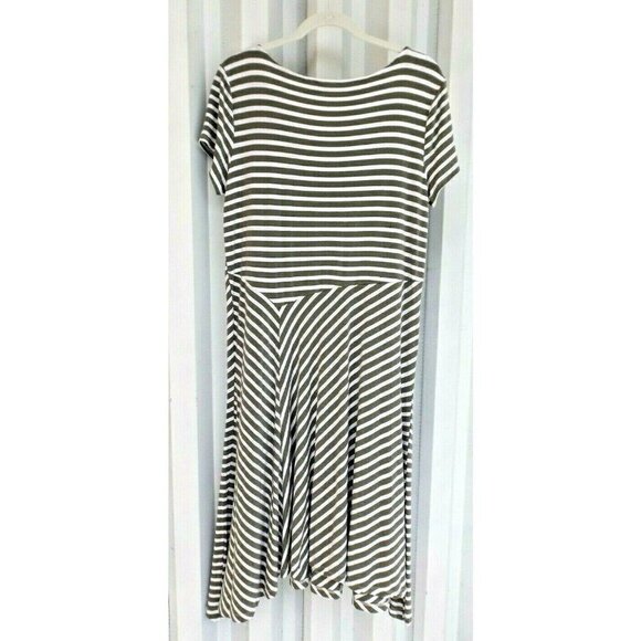 Chico's 2 (10-12) pewter gray striped long dress Hi/Lo hem short sleeve - Picture 3 of 3